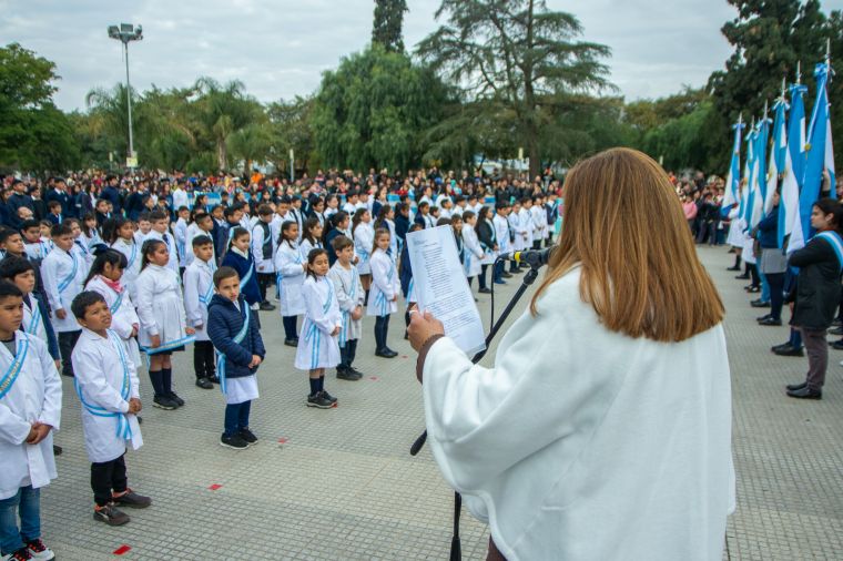 Acto Patrio Día de la Bandera