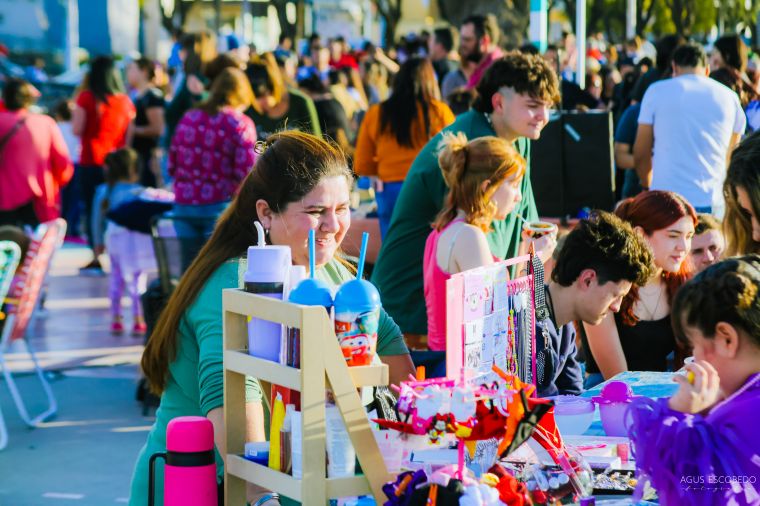 Feria de Artesanos y Americana en Monte Cristo