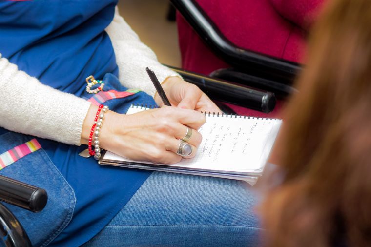Taller de Escritura y Grafismo en el Espacio Inclusión