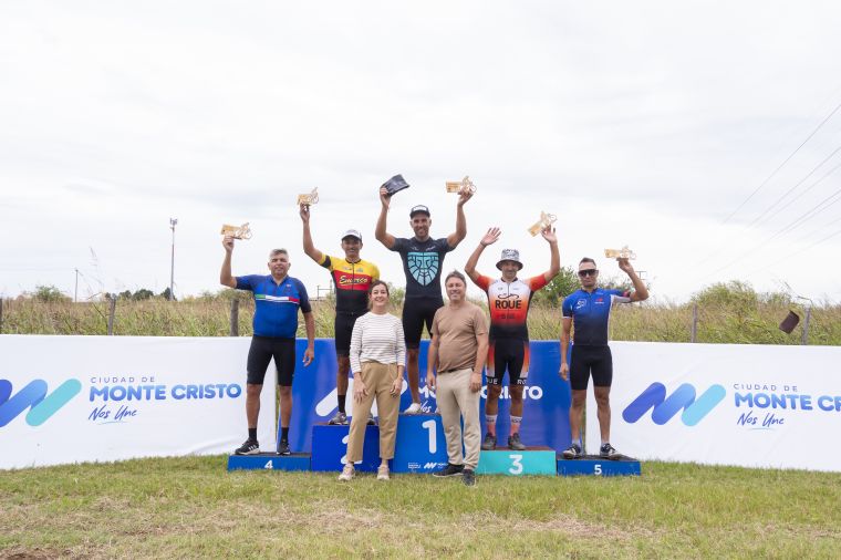 Monte Cristo vivió una imponente jornada ciclística con el Circuito Rutero