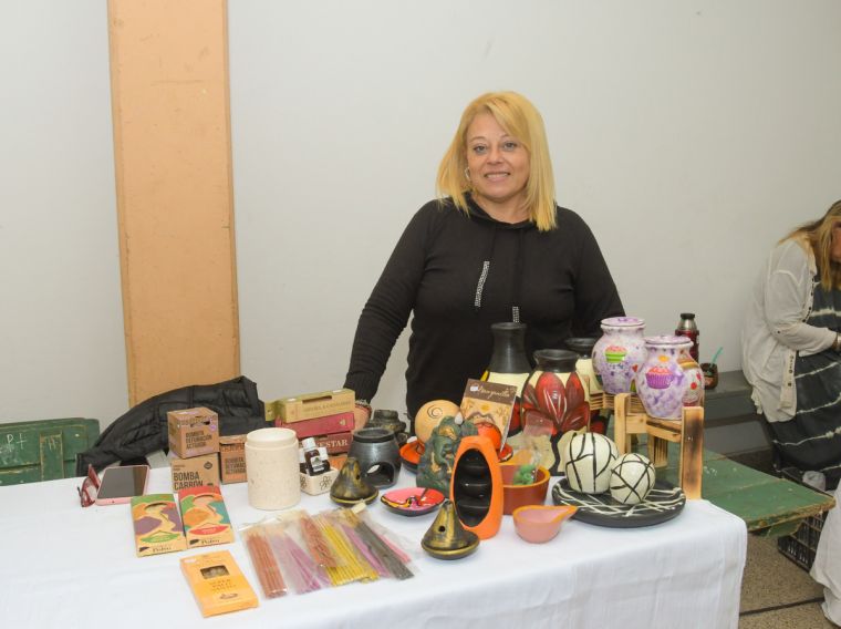 Feria de artesanos y emprendedores en Monte Cristo