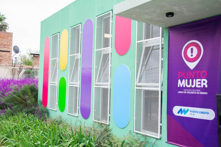 Se inauguro un nuevo Punto Mujer en Monte Cristo