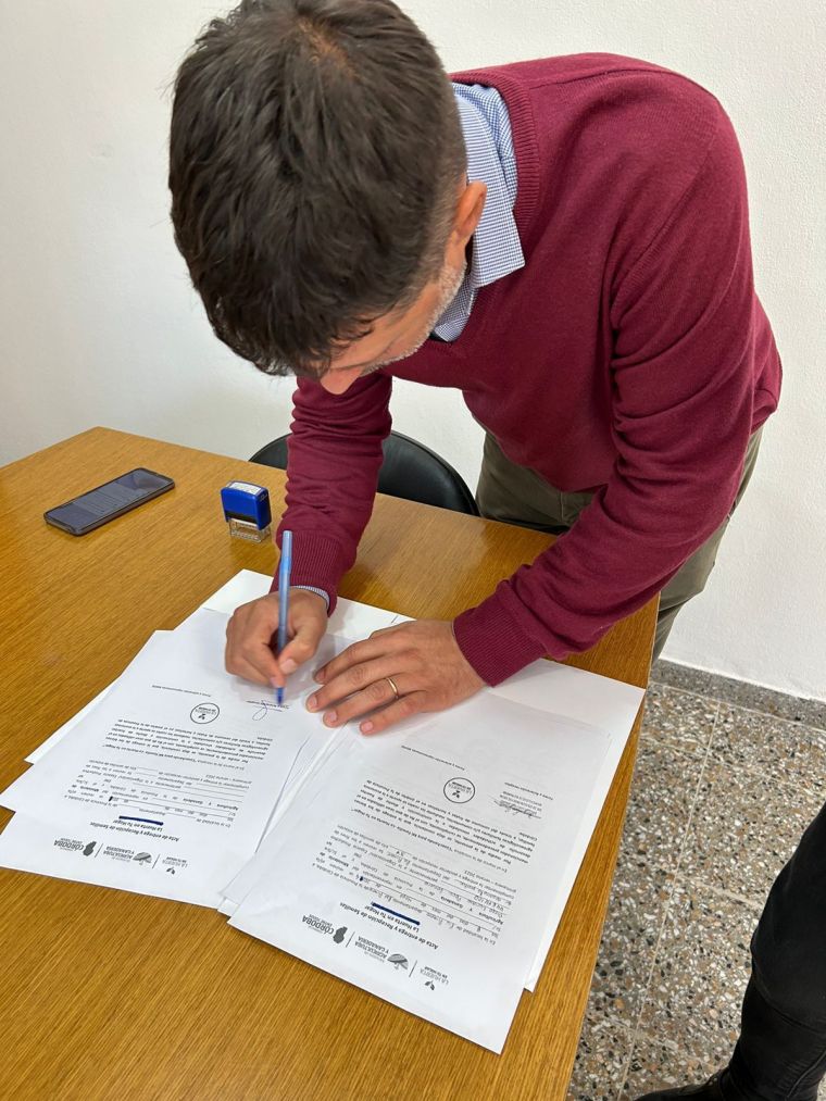 Entrega de semillas a los inscriptos en el programa 