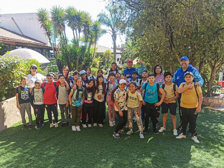 Estudiantes de Monte Cristo disfrutaron de su premio Peko’s