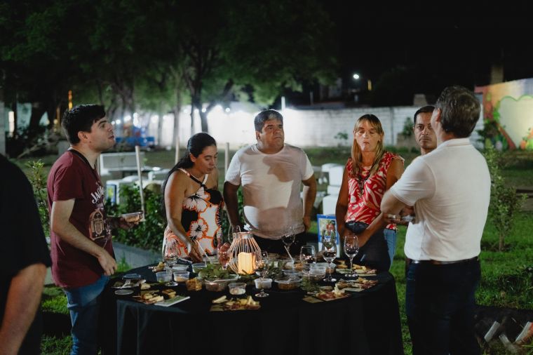 Un maravilloso evento para celebrar el amor en la Huerta Municipal