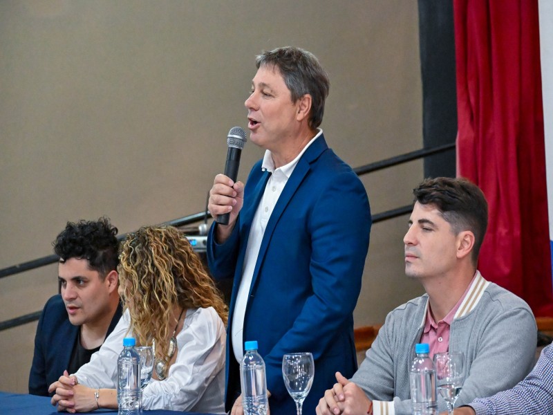 Entrega de créditos del Banco de la Gente en Monte Cristo