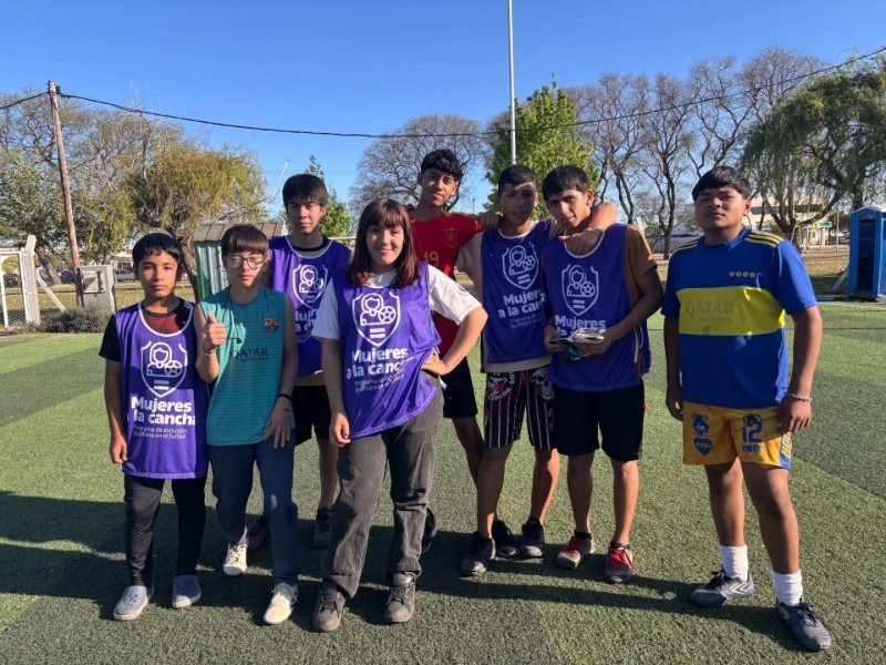 Una jornada a puro deporte en “La Copa Rosa: Goles por la vida”