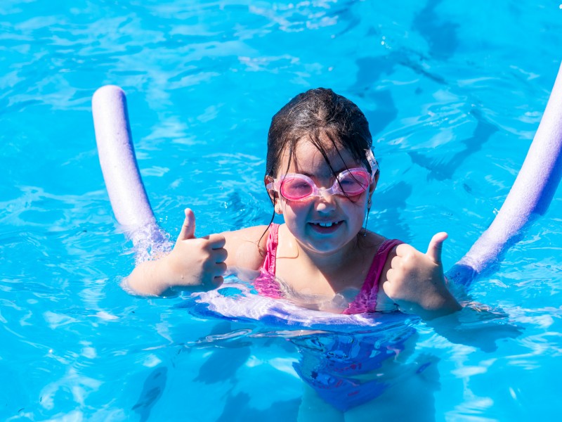 Comenzó la Escuela de Verano en el Polideportivo Municipal