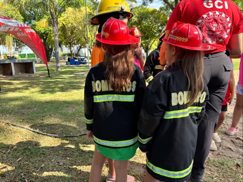 La Escuela de Verano vivió una jornada de diversión y aprendizaje junto al DUAR Alto Riesgo