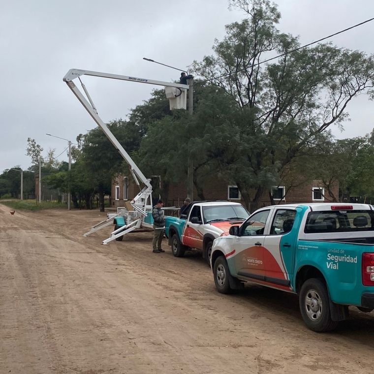Luminarias Led en Blas de Rosales y avances en KM691